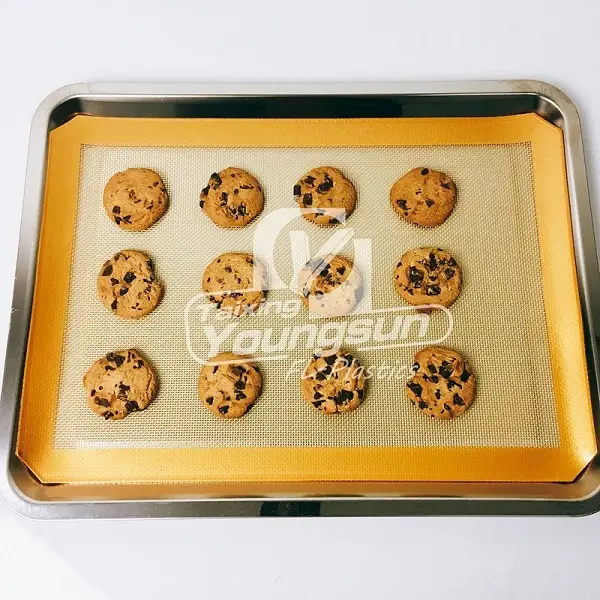 Copper Silicone Baking Mat