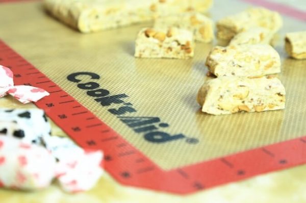 US Half Size Silicone Baking Sheet